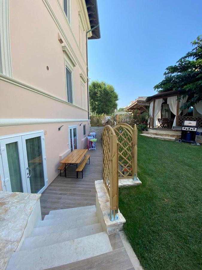Villa Fiorita Каттолика Экстерьер фото